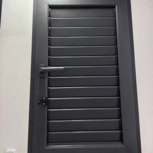 Crank‑Operated-Aluminium-Louver-Window